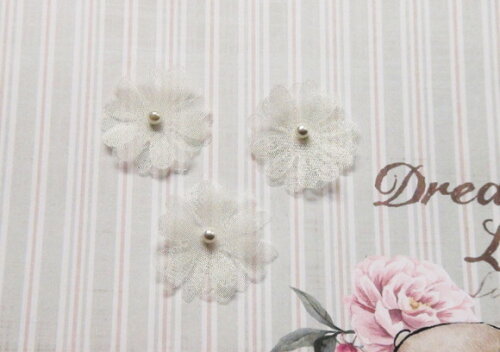 Flor em Organza 3d - Branca - 30 un