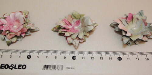 Flor para Scrapbooking - 04 un