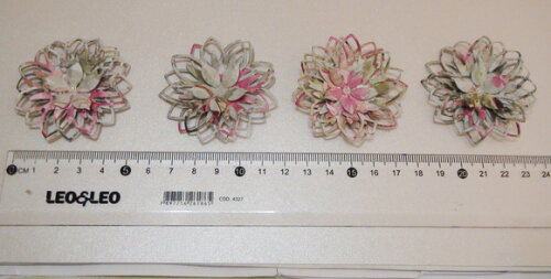 Flor para Scrapbooking - 04 un