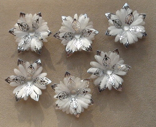 Flor para Scrapbooking - 6 Unidades.