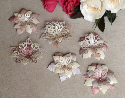 Flor para Scrapbooking - 6 Unidades.