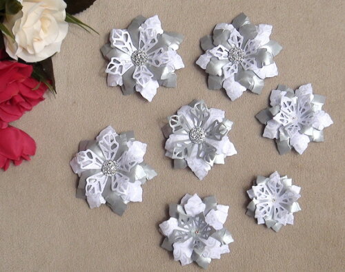 Flor para Scrapbooking - 7 Unidades.