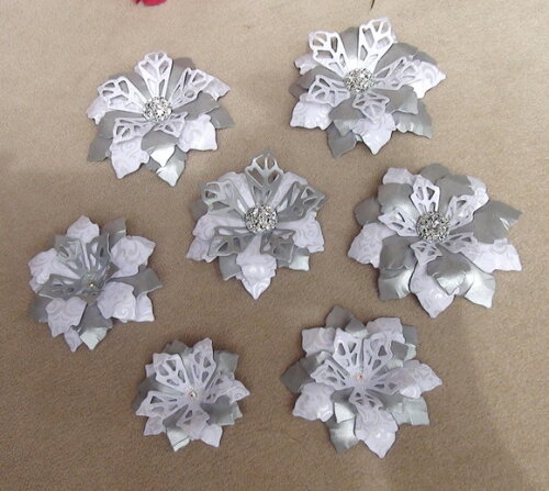 Flor para Scrapbooking - 7 Unidades.