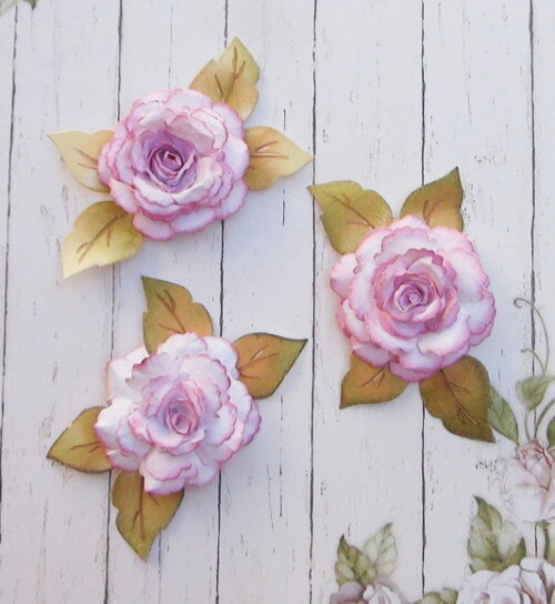 Flores Artesanais em Papel - 03 un