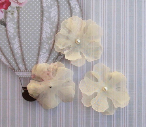 Flores em 3d - Organza - 10 un