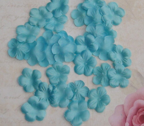 Flores em Cetim - Azul - 30 un