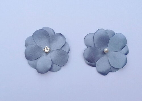 Flores em Cetim 3d - Azul Serenity - 10 un