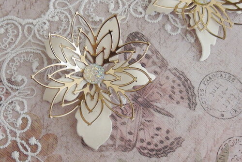 Flores para Scrapbooking 3d - 7 cm -04 Un.