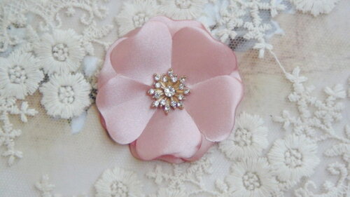 Pétalas de Flor em Cetim - Rose Claro - 6,0 cm - 30 un