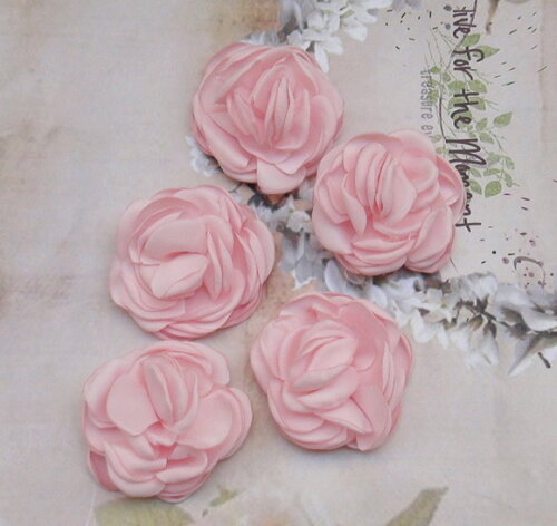 Rosas em Cetim 3d - 05 un