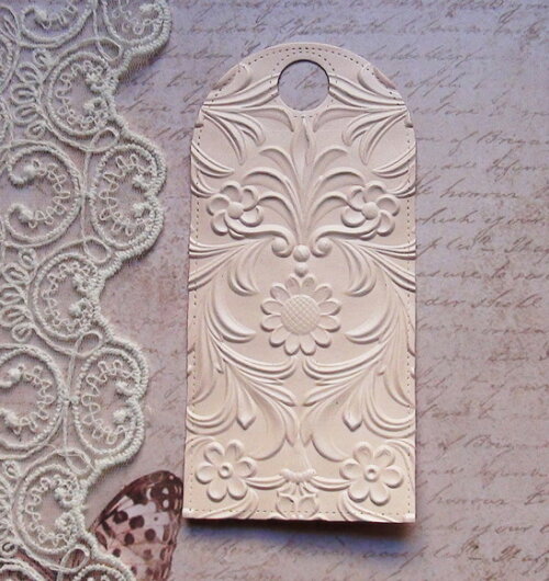 Tags em Papel Metalizado - 12.5 x 6.0 cm -20 un