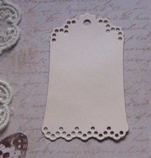 Tags em Papel Metalizado - 8,5 x 5,0 cm -20 un