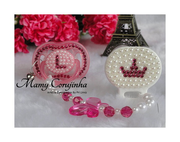 Chupeta pink + prendedor luxo
