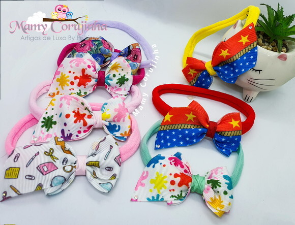 Gravatinha com ponta rosinha bebe