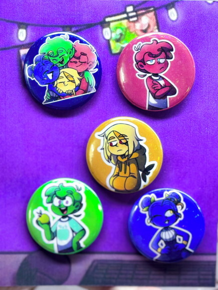 Kit 5 Bottons/broches Mundo Torajo