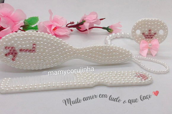 Kit escova + pente + prendedor de Luxo