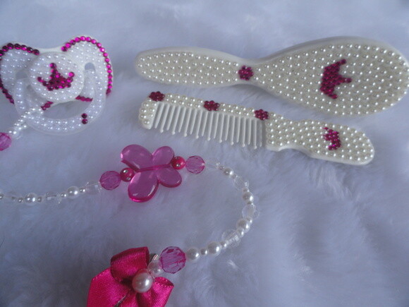 KIT ESCOVA+PENTE CABELO BEBE BRANCO