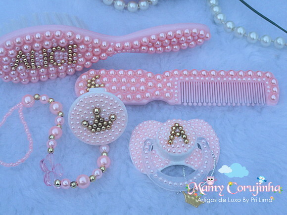 Kit pente bebe + escova + chupeta + prendedor Luxo