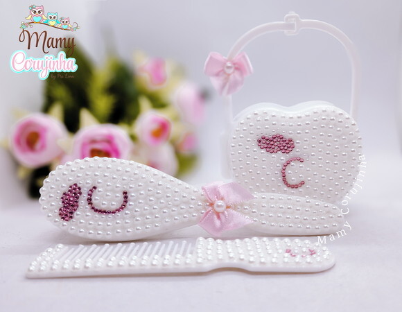 Kit Porta Chupeta + Pente e Escova Núvem