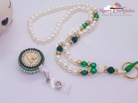 KIT PORTA CRACHÁ RETRÁTIL + CORDÃO