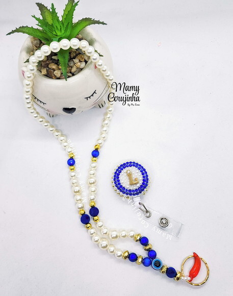 Kit Porta Crachá Retrátil + Cordão l