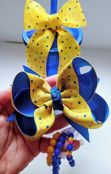 Kit Presenteável amarelo com azul laço