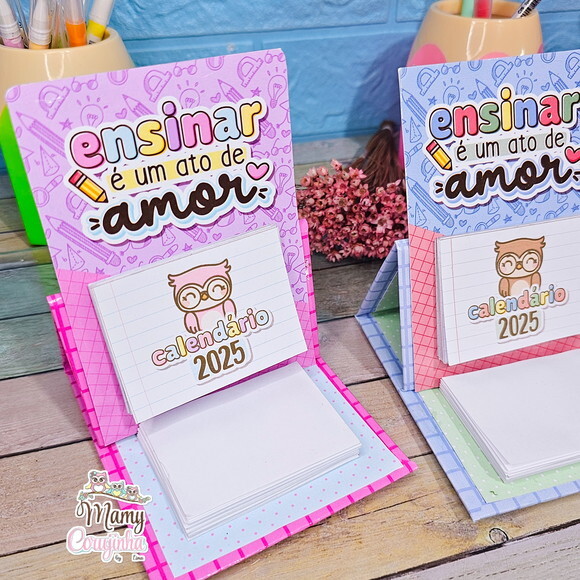Mini Calendário de Mesa com Bloquinho