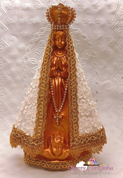 Nossa Senhora com Manto em Renda Guipir 25cm