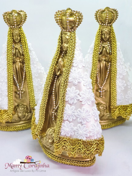 Nossa Senhora Dourada com Manto em Renda Guipir 25cm
