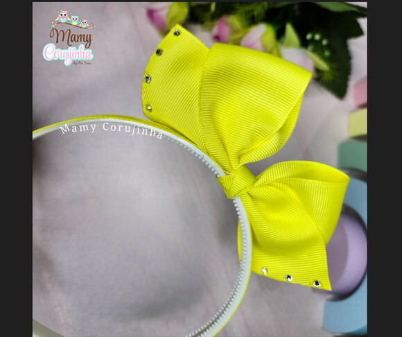 Tiara Laço em Pé Amarelo Neon