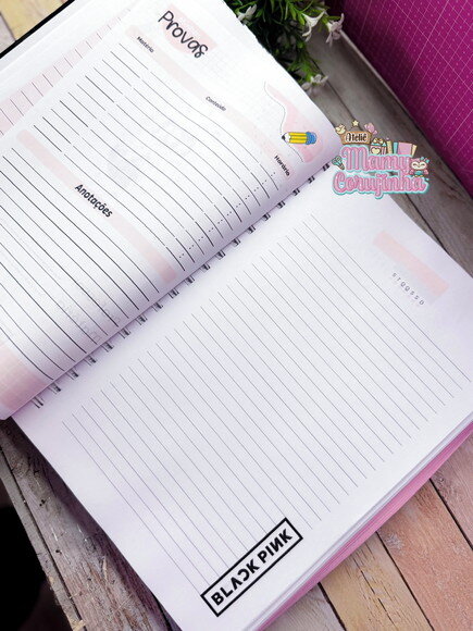 Caderno 15 Matérias Black Pink