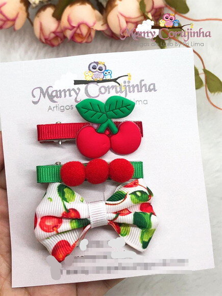 Hair Clip Cereja