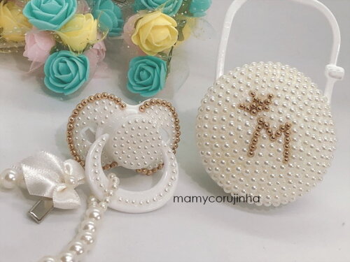 Kit Chupeta Pérolas + Porta Chupeta + Prendedor