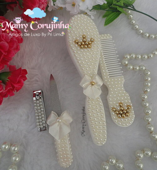 Kit pente escova + kit manicure