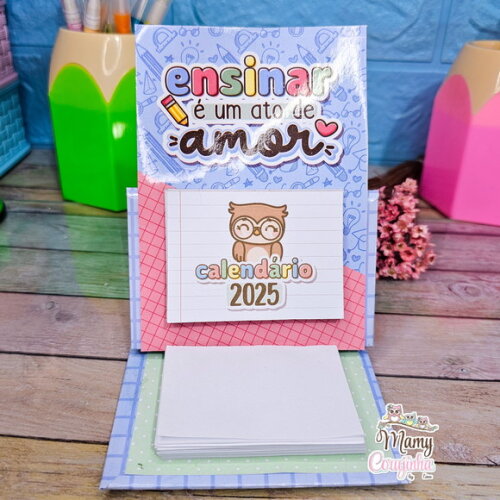 Mini Calendário de Mesa com Bloquinho