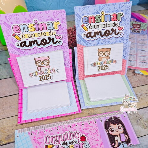 Mini Calendário de Mesa com Bloquinho