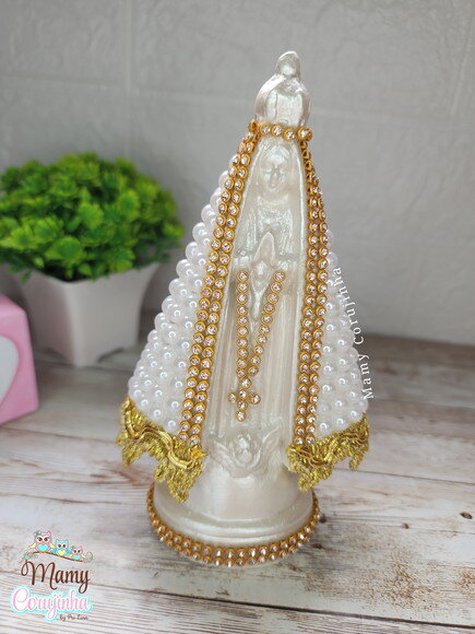 Nossa Senhora 16cm em Pedrarias Branca e Dourado