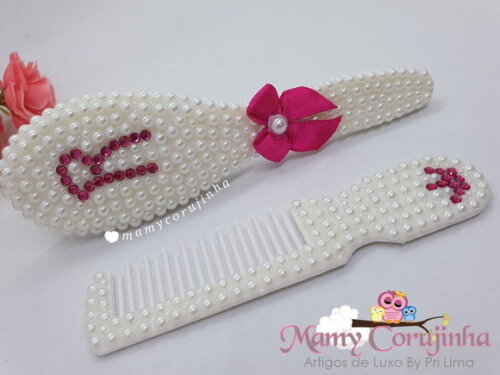 Pente + escova Branco com R pink