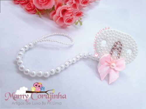 Prendedor de Luxo branco com A