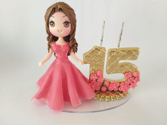 Topo de Bolo 15 Anos Personalizado em Biscuit