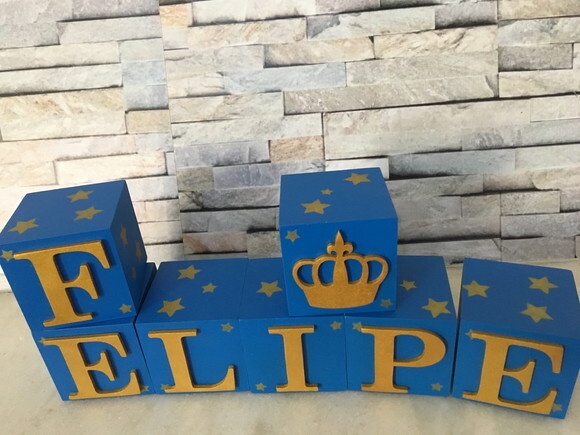 Cubos com Letras em MDF Personalizados para Quarto de Bebê, Fest