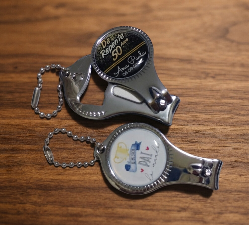 Chaveiro Personalizado Cortador de Unha e Abridor para Empresas, 