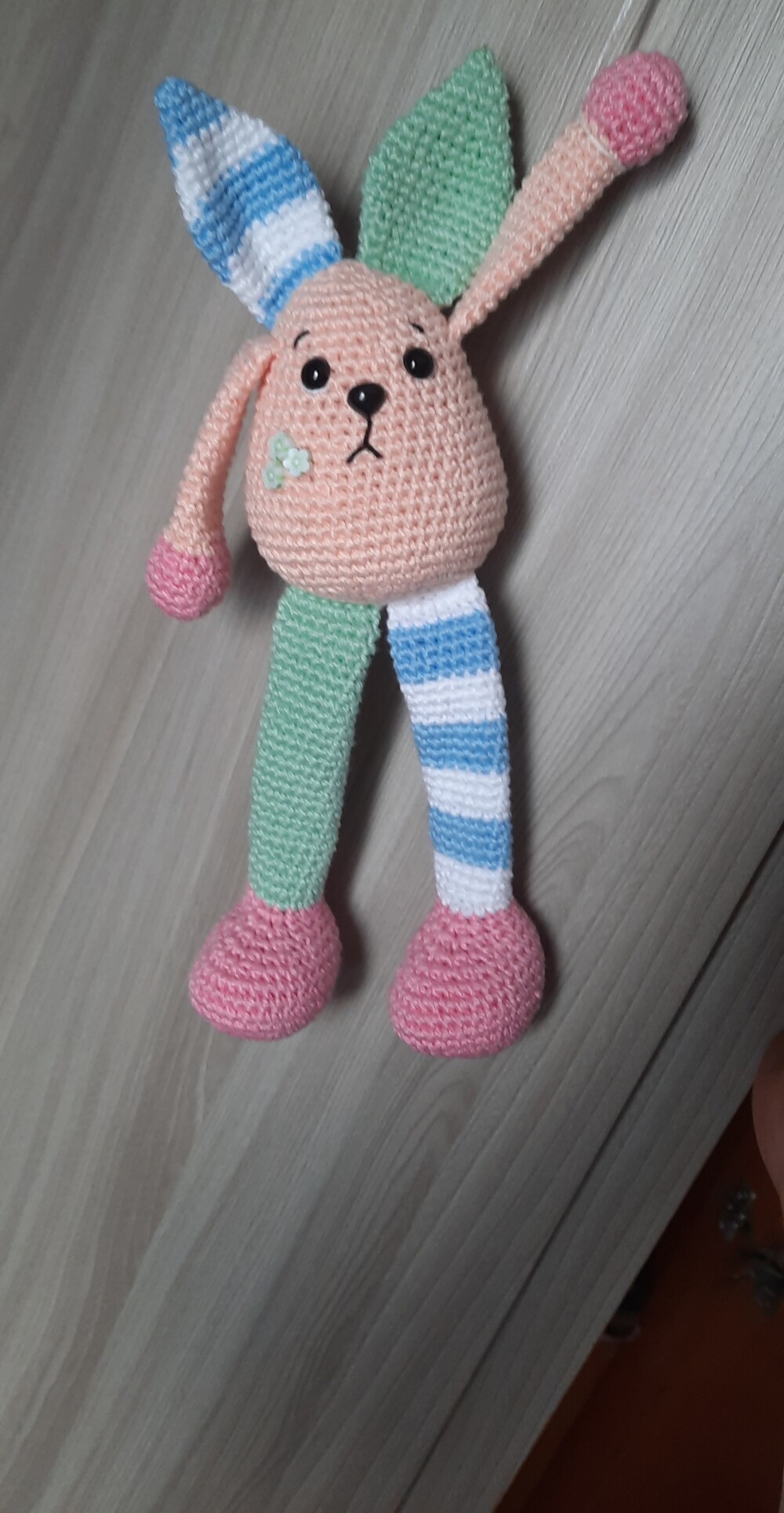 COELHO COLORIDO CORES CLARAS AMIGURUMI