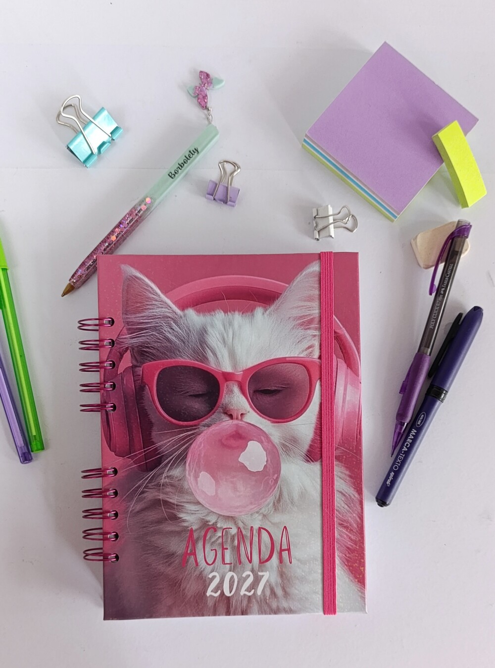 Agenda 2027- coleção Animais de IA- Gatinha