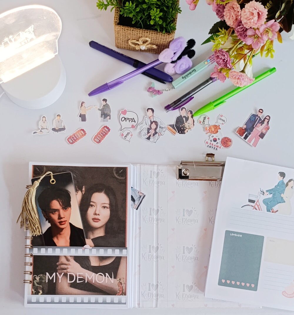 Caderno duplo Ficha de Doramas