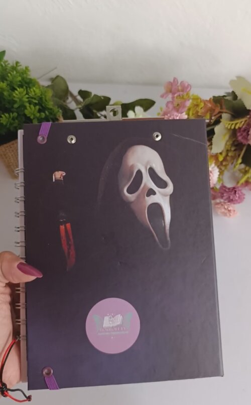 Caderno duplo Ficha de filmes e séries