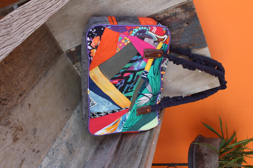 Bolsa artesanal de tecido