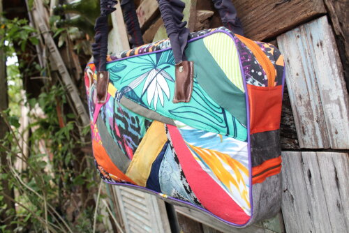 Bolsa artesanal de tecido