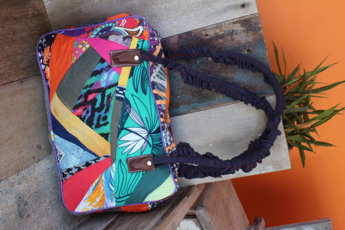 Bolsa artesanal de tecido