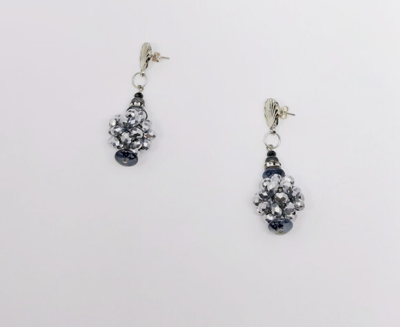 Brincos em cristal e strass